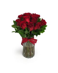 12 Red Roses flower arrangement